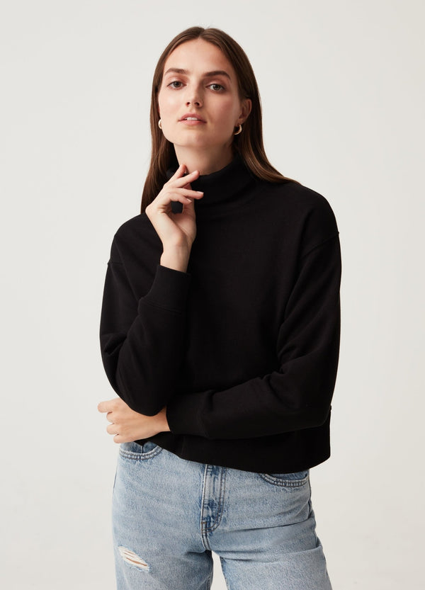 WOMEN'S SWEATSHIRT